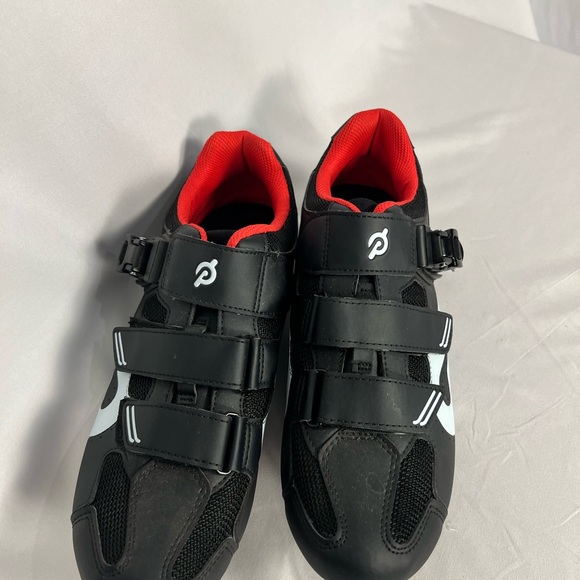 Peloton Black White Cycling Shoes with Red Cleat Accent - Picture 7 of 12